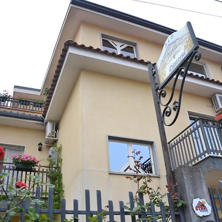 B&B Notti E Dintorni Nicolosi Exteriör bild